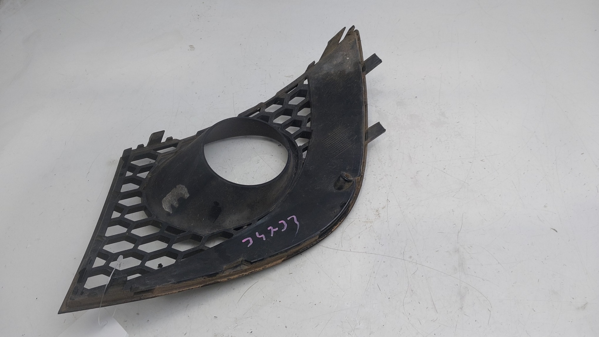 SEAT Ibiza 3 generation (2002-2008) cita detaļa 6L6853665A 25294480