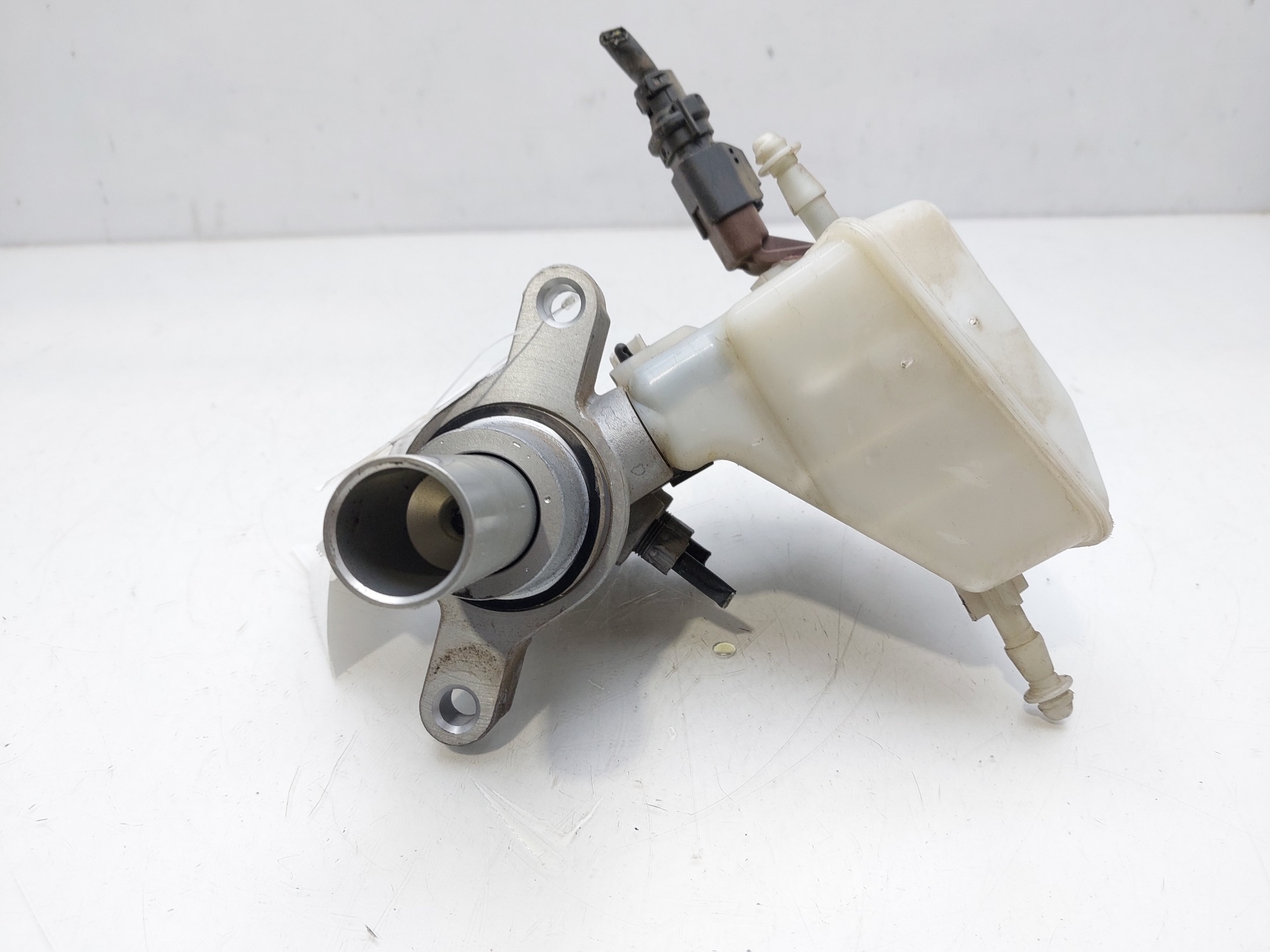 CITROËN C4 Picasso 2 generation (2013-2018) Brake Cylinder 1610017880 22340701