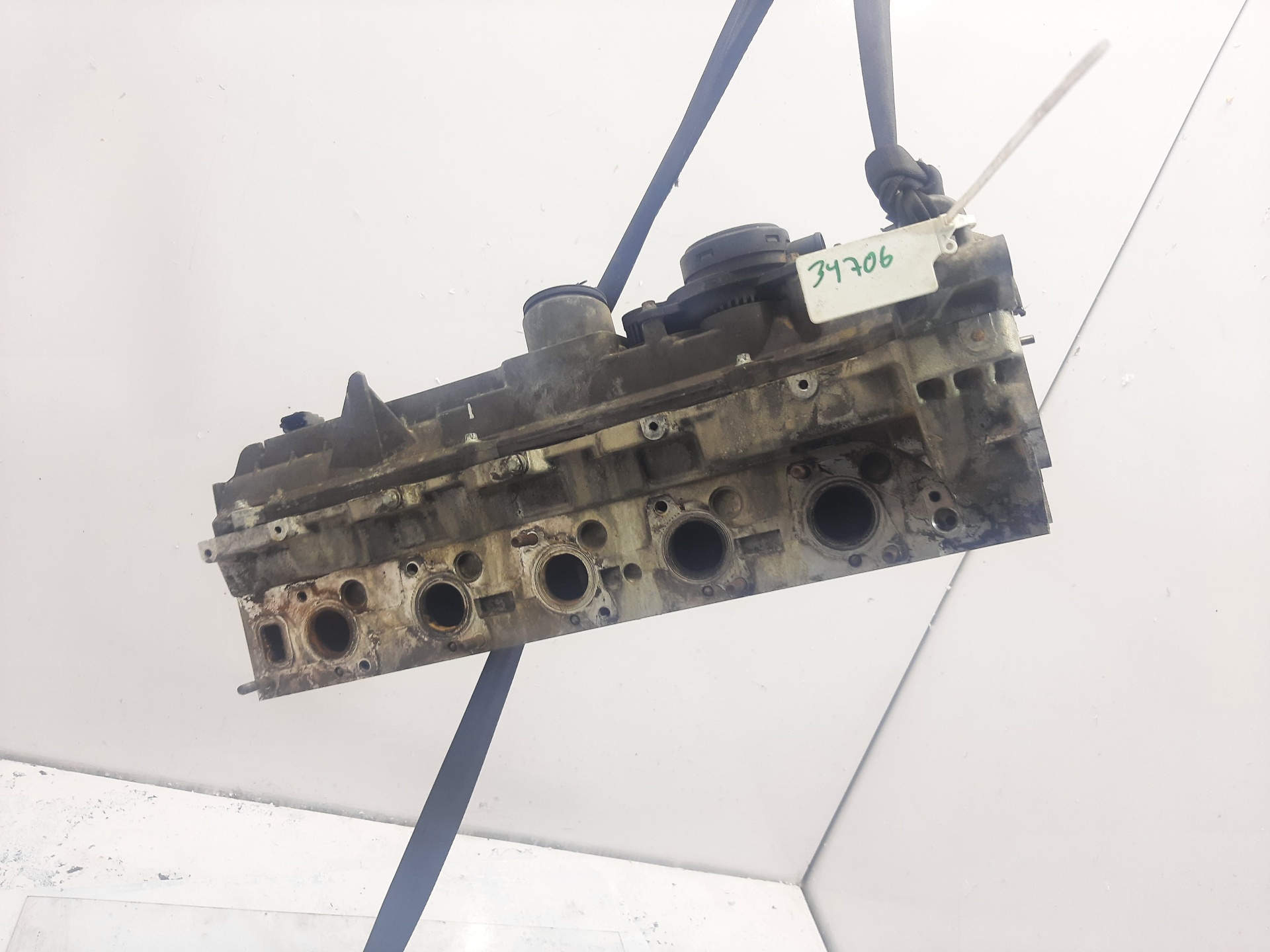 VOLVO V70 1 generation (1997-2000) Engine Cylinder Head A6650100520 25415538