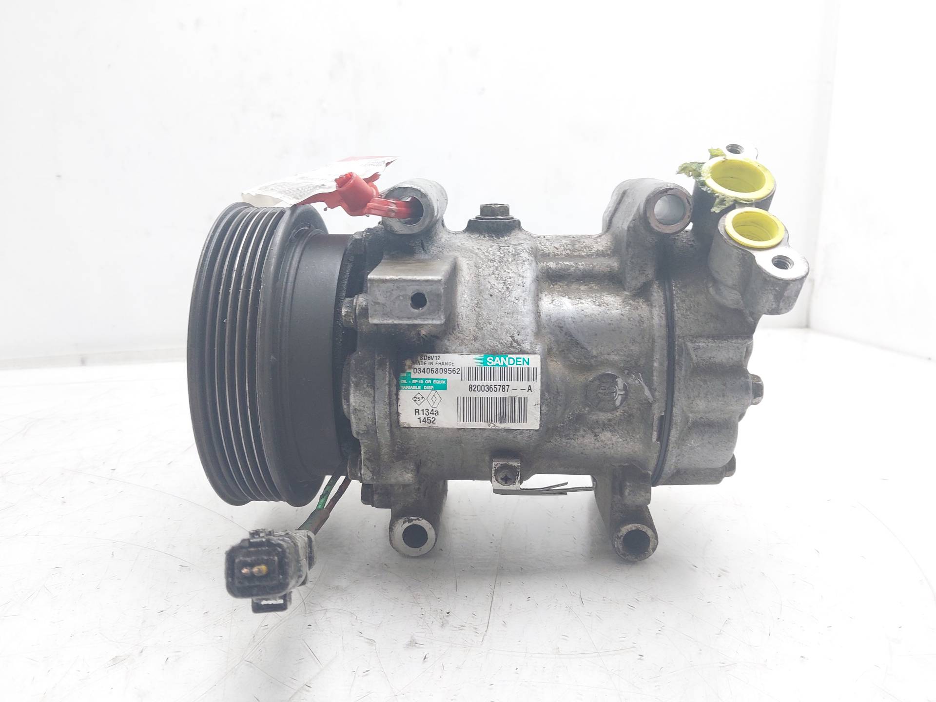 NISSAN Micra K12 (2002-2010) Air Condition Pump 8200365787A 24820280