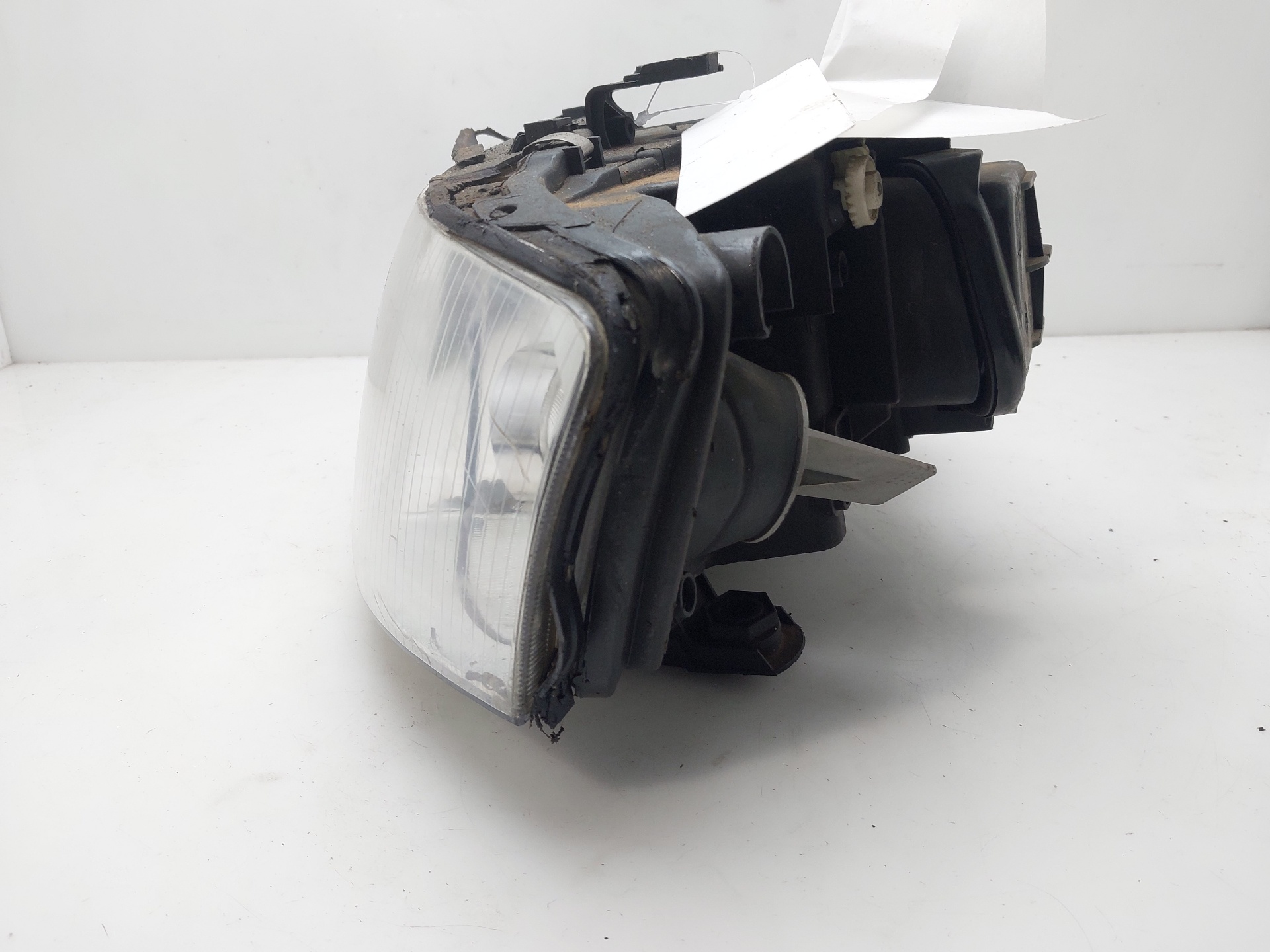 NISSAN A6 C5/4B (1997-2004) Front Left Headlight 4B0941029AA 24759605