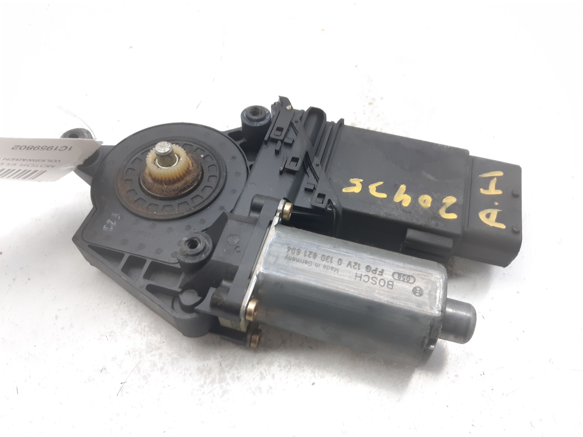 VOLKSWAGEN Passat B5 (1996-2005) Front Right Door Window Control Motor 1C1959802 18557546