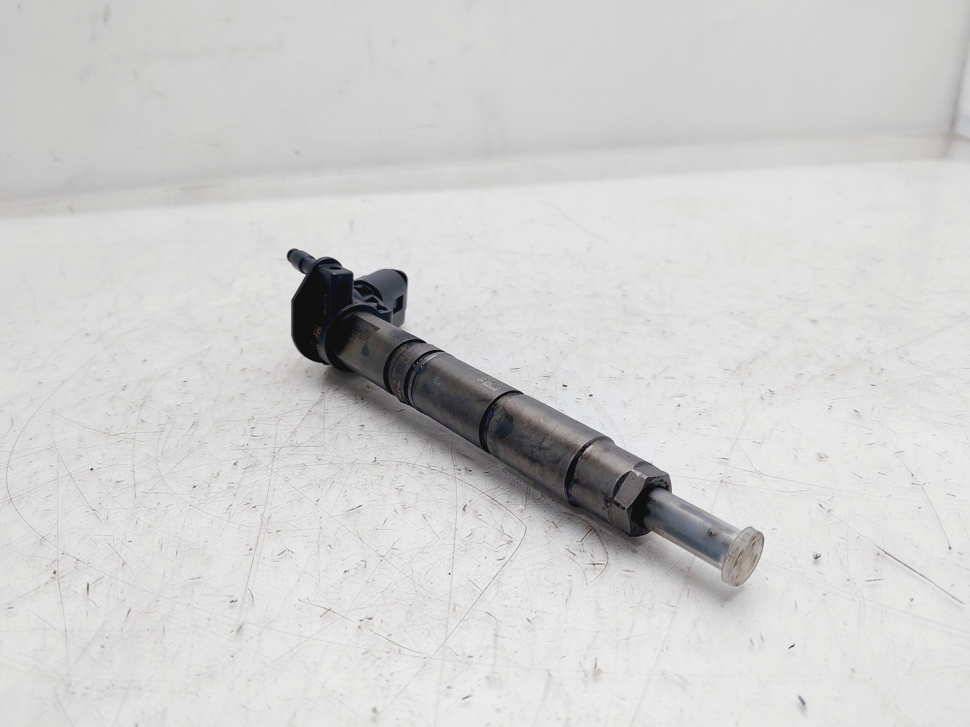 CHEVROLET Injecteur de carburant A6420701987 25698184