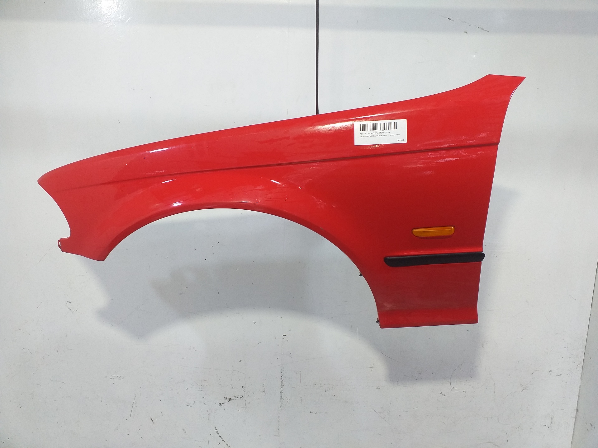 BMW 3 Series E46 (1997-2006) Front Left Fender 41358240405 25686756