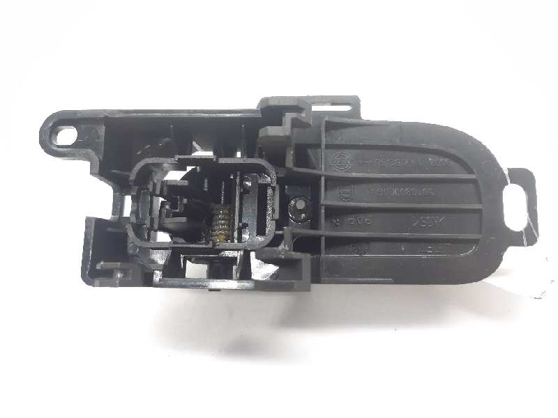 NISSAN Note 1 generation (2005-2014) Kreisais aizmugurējais iekšējais atvēršanas rokturis 5010800006 18486182