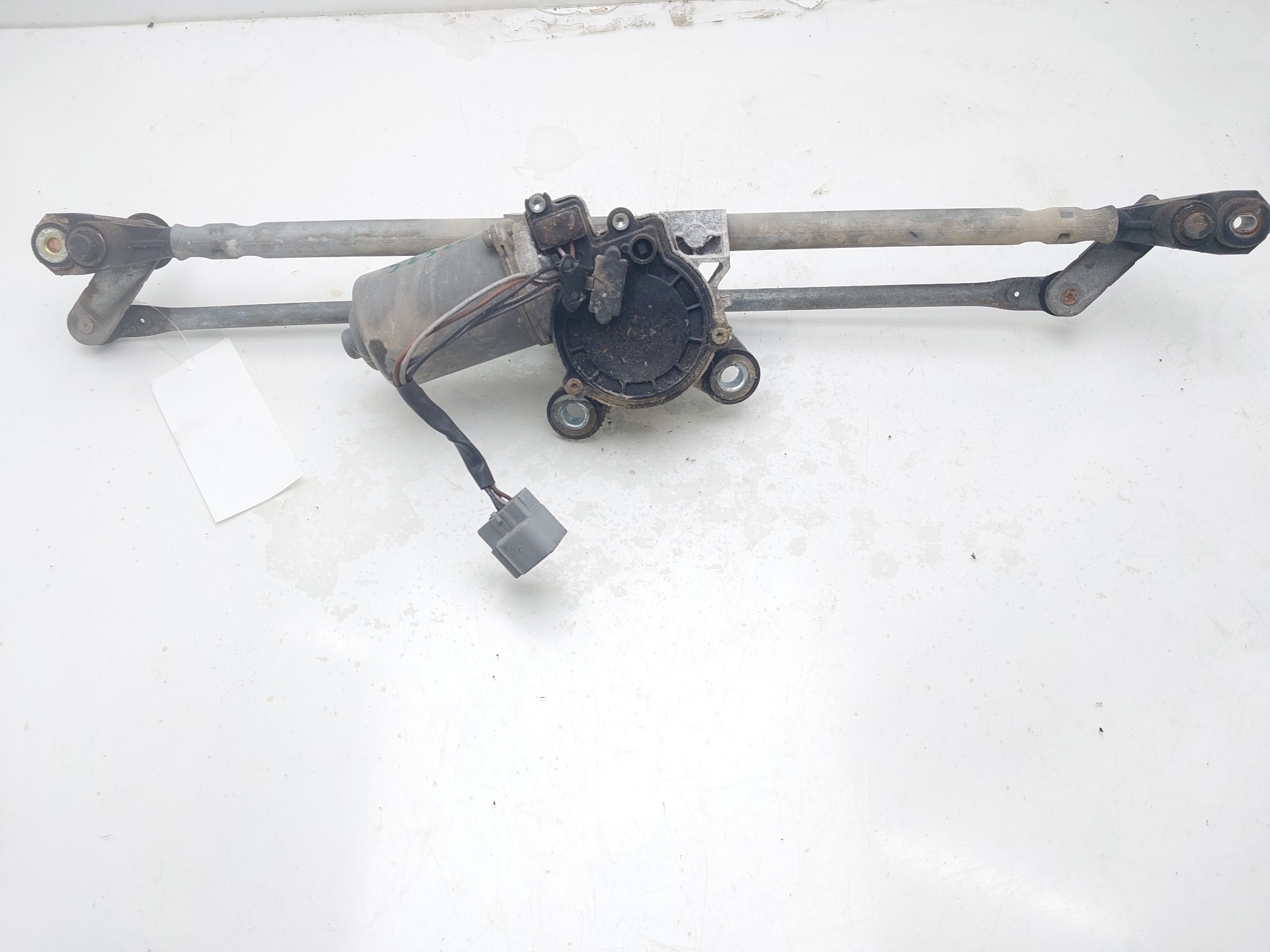 KIA Rio 2 generation (2005-2011) Front Windshield Wiper Mechanism 981001G000 24142017