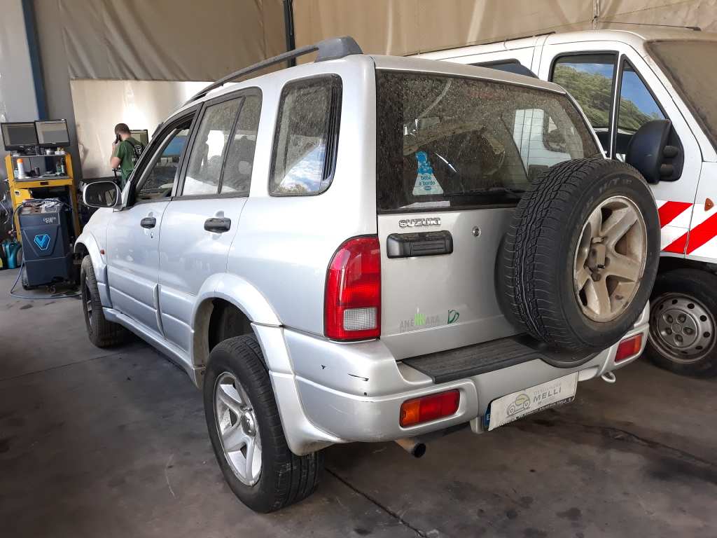 SUZUKI Grand Vitara 1 generation (1998-2006) Galinio dangčio (bagažinės) valytuvo varikliukas 34332581 18538543