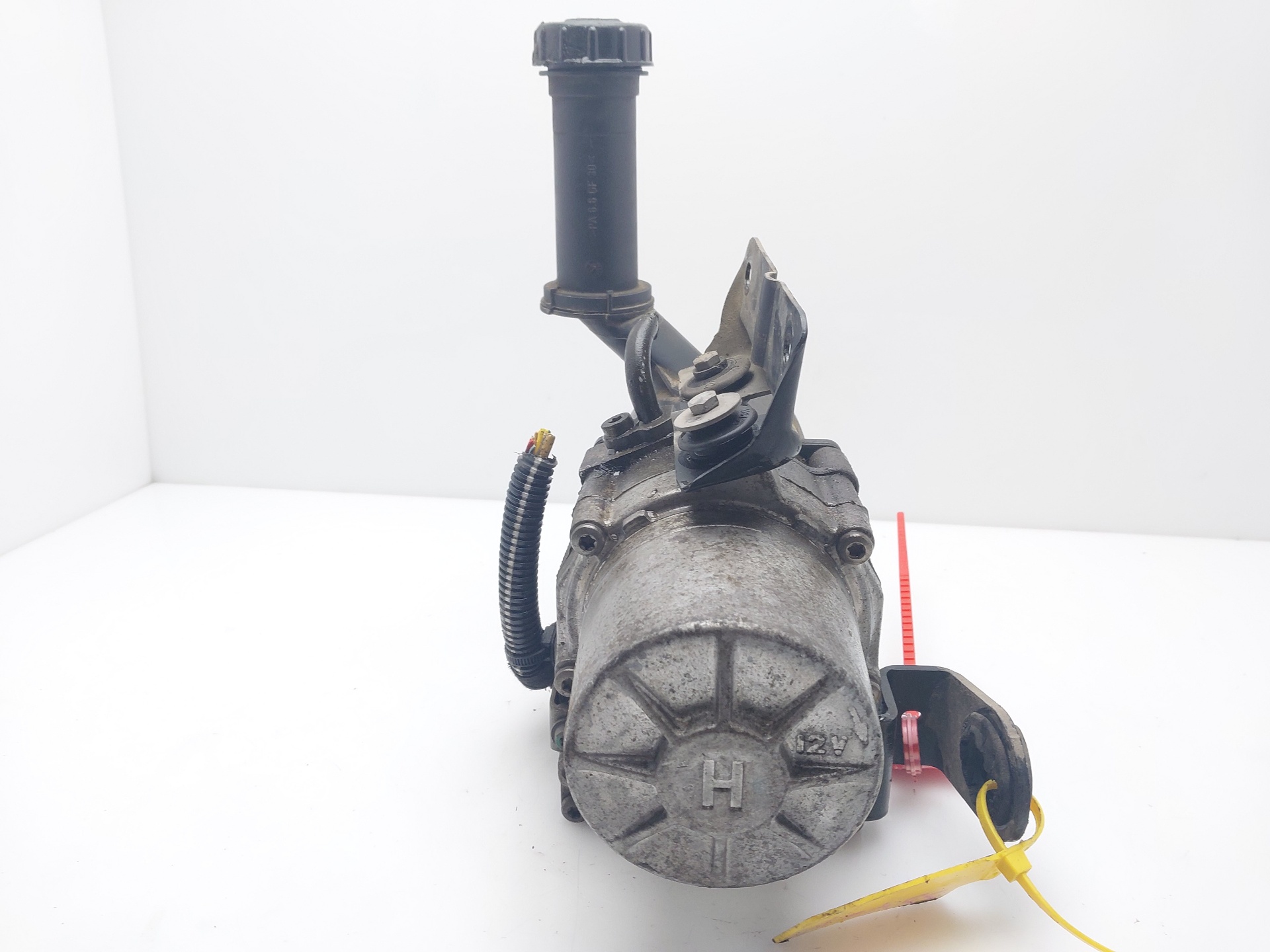 CITROËN C4 1 generation (2004-2011) Power Steering Pump 9680989480 22918190