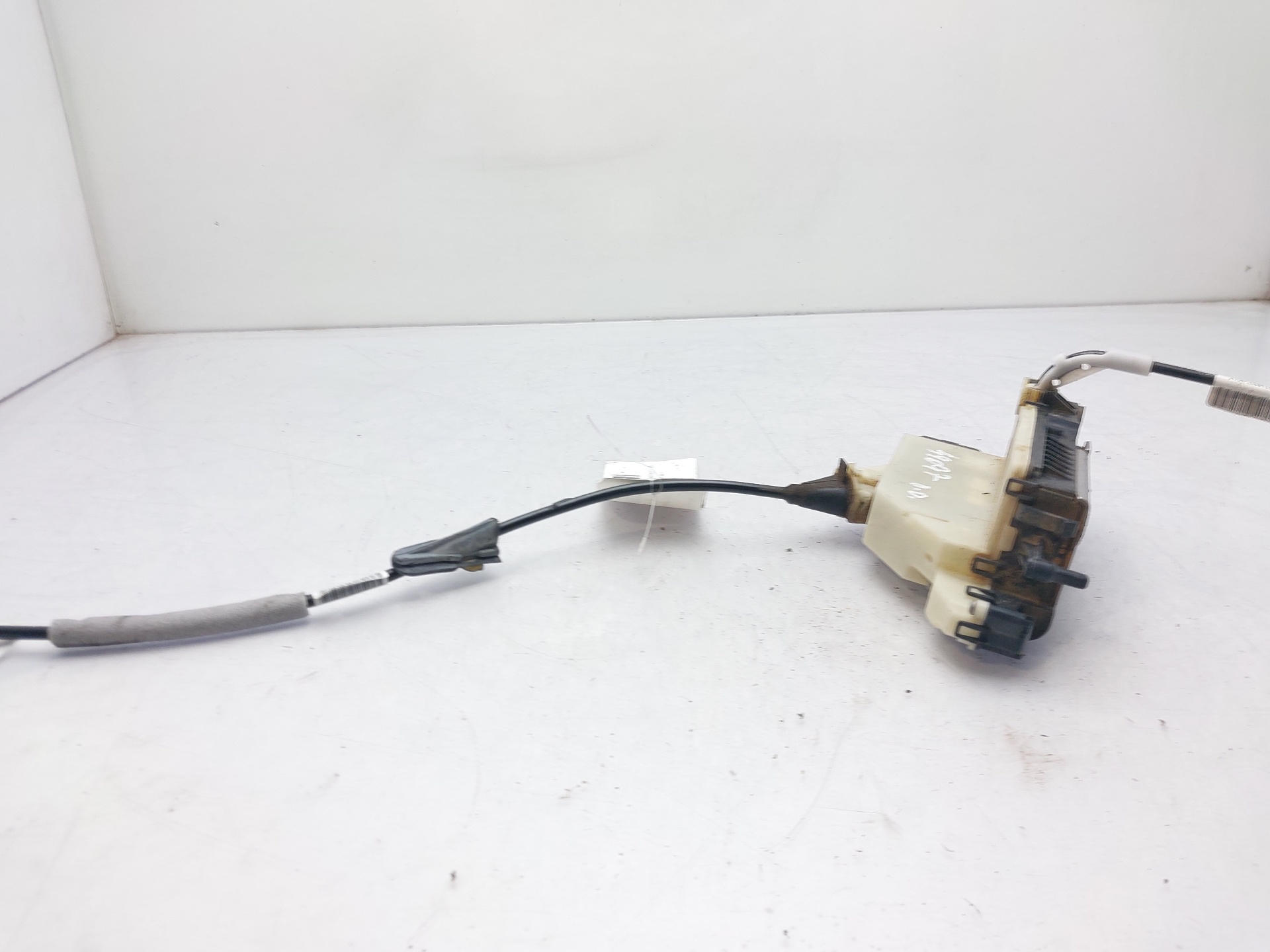 PEUGEOT 2008 1 generation (2013-2020) Front Right Door Lock 9812500780 24072129