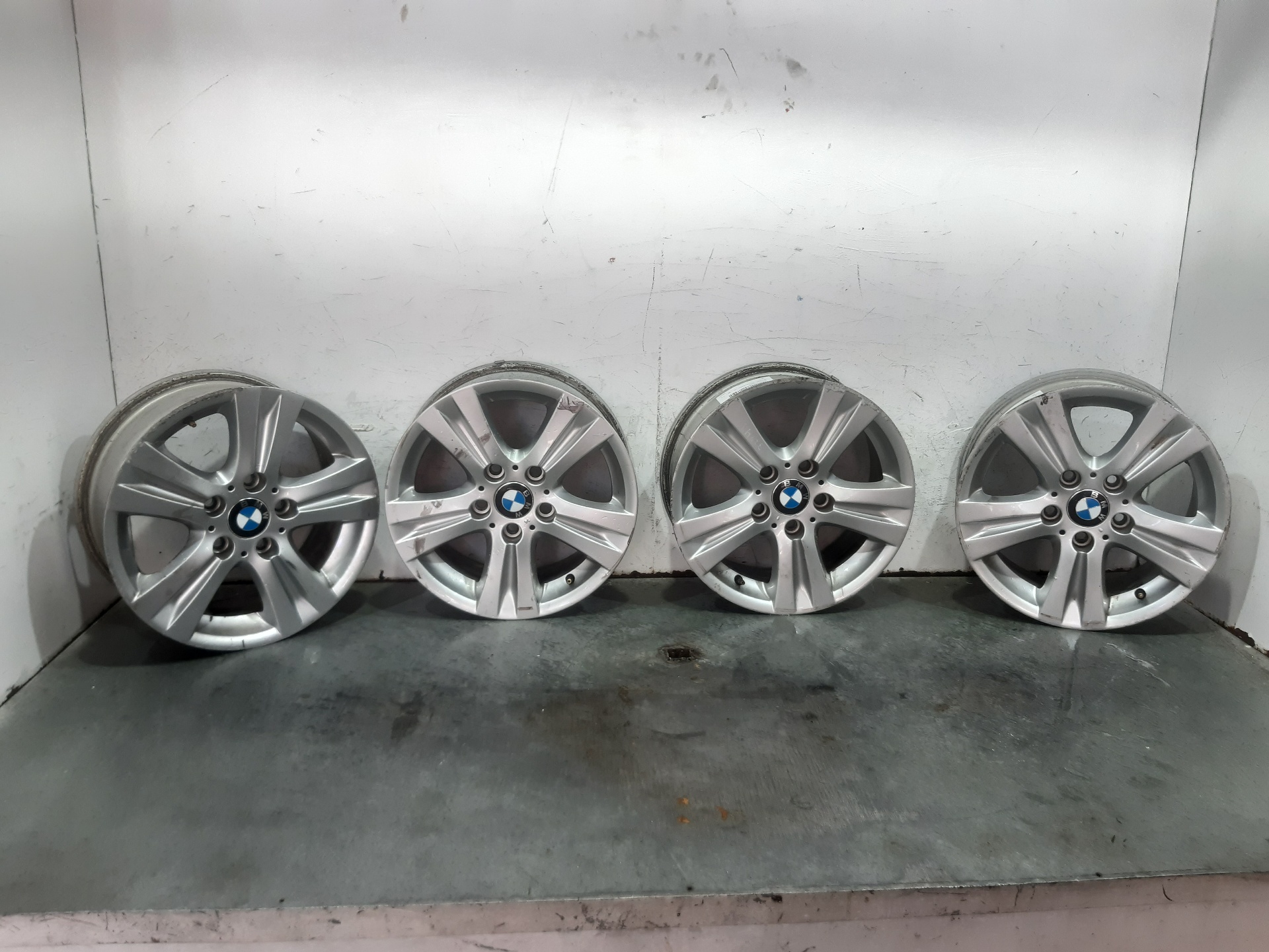 BMW 1 Series E81/E82/E87/E88 (2004-2013) Wheel Set R16 20644312