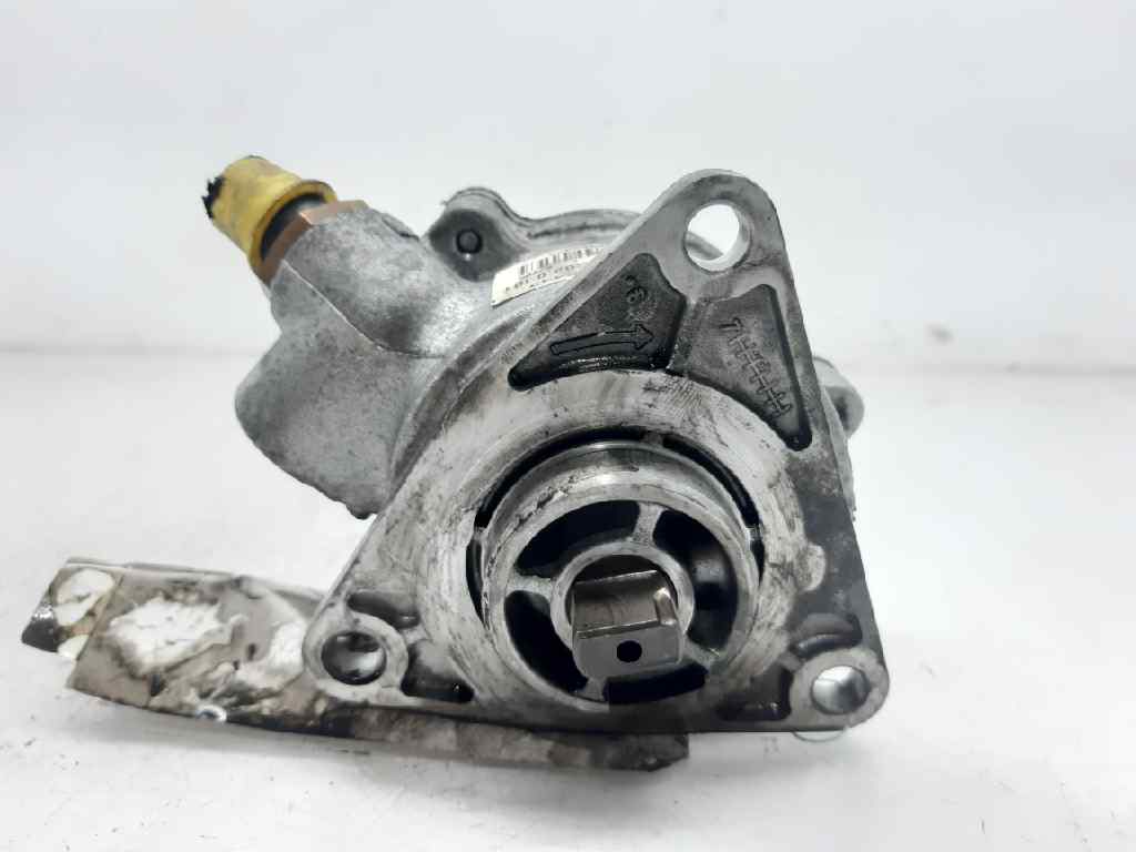 PEUGEOT 307 1 generation (2001-2008) Vacuum Pump D1562C1 24949207