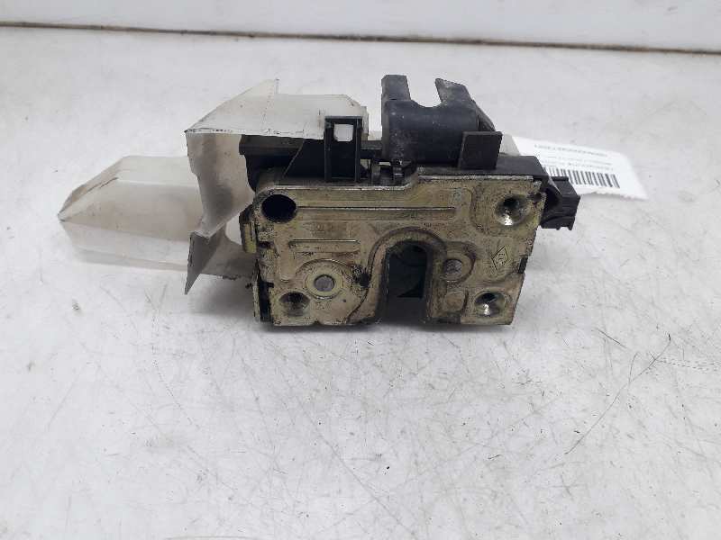 RENAULT Clio 2 generation (1998-2013) Front Right Door Lock 7701045305 20183795