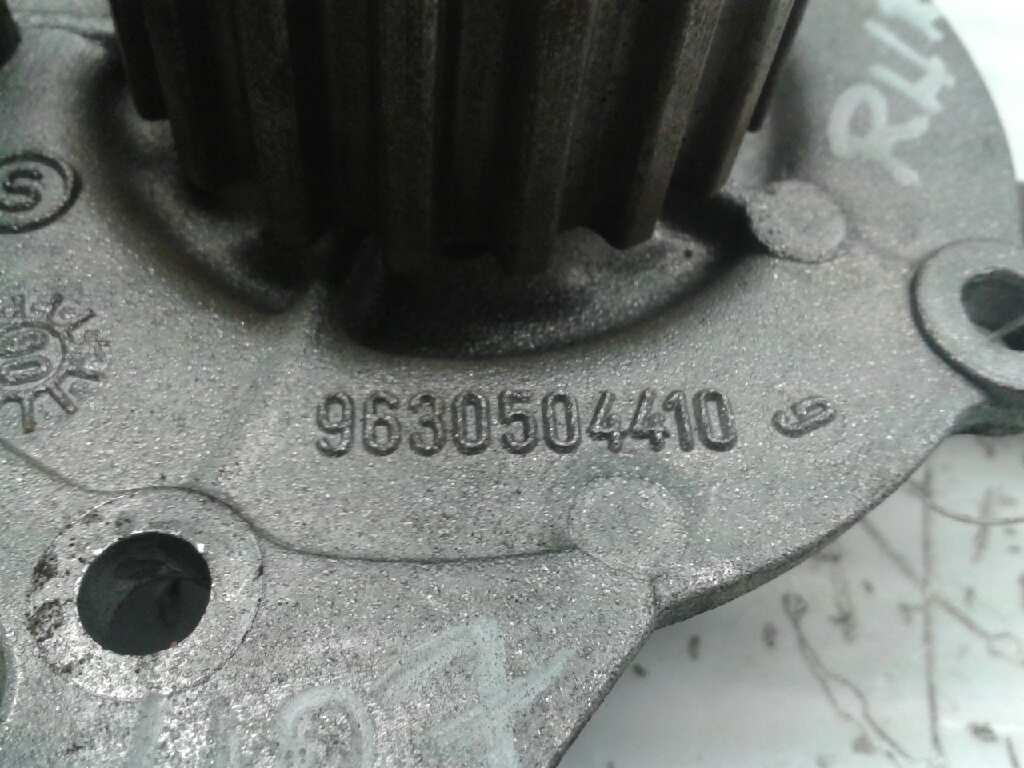 PEUGEOT 407 1 generation (2004-2010) Water Pump 9630504410 18354232