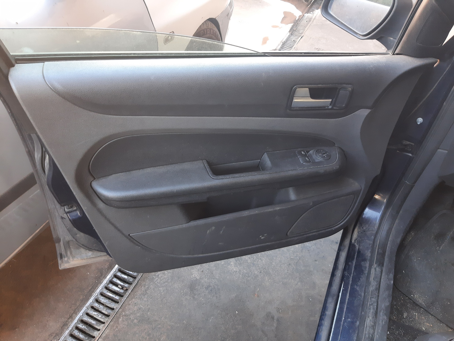 PEUGEOT Focus 2 generation (2004-2011) Other Interior Parts 3S7A13K767AB 23021236