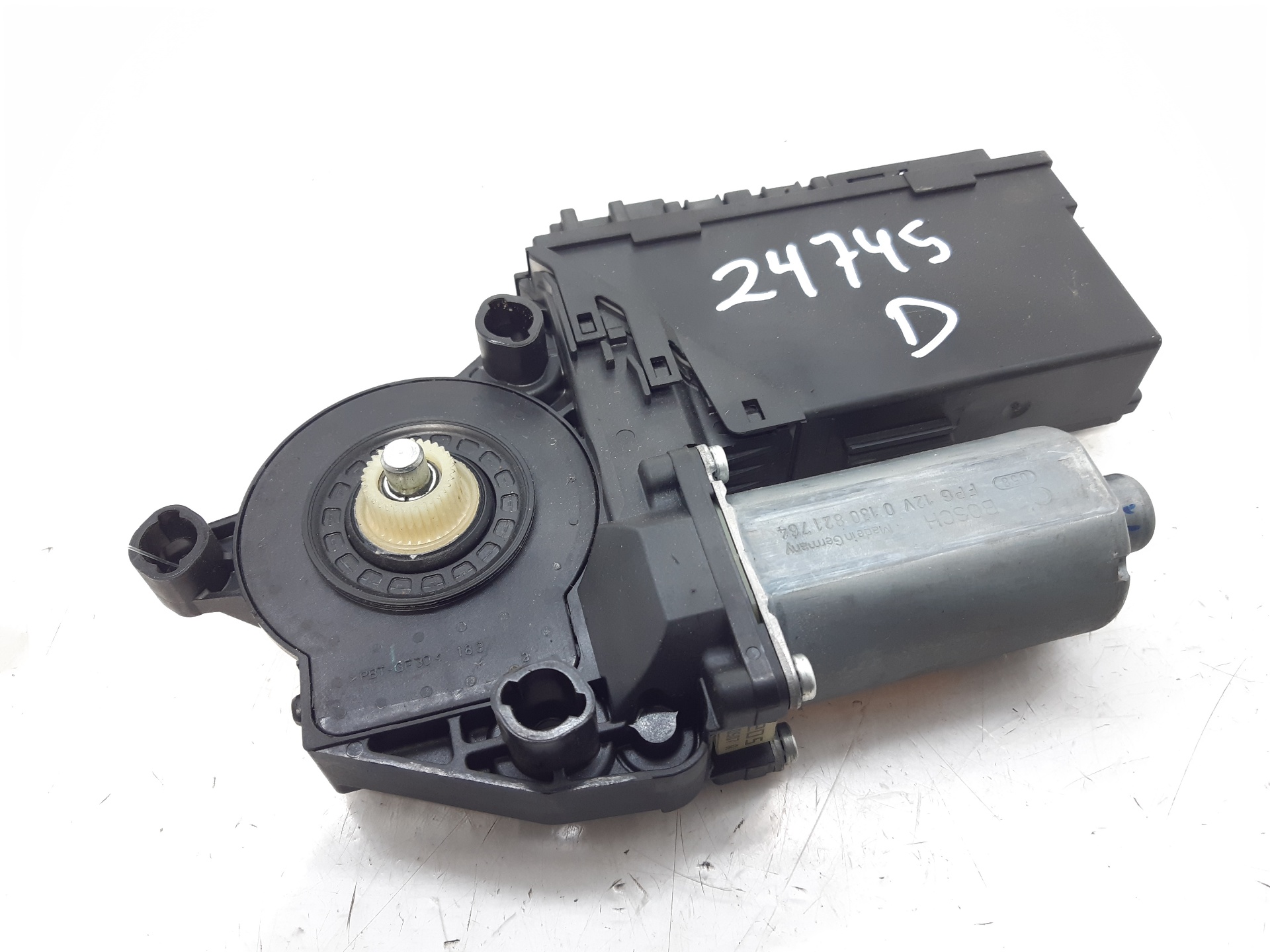 AUDI A4 B7/8E (2004-2008) Motor de control geam ușă dreapta față 8H2959802D 18716447