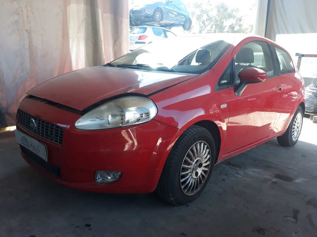 FIAT Grande Punto 1 generation (2006-2008) Нижний рычаг передний левый 51895367 18377519