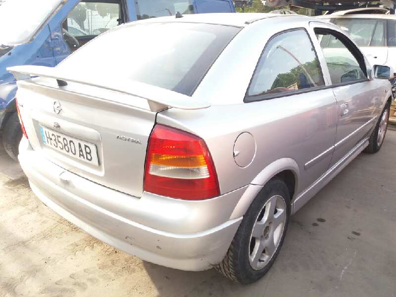 OPEL Astra H (2004-2014) Вентилятор диффузора 0130303245 24082196