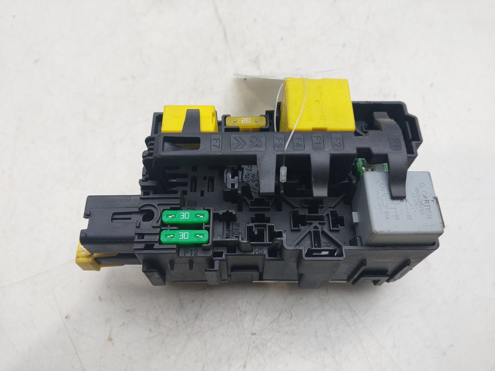 PEUGEOT 308 T9 (2013-2021) Fuse Box 9806192580 24761348