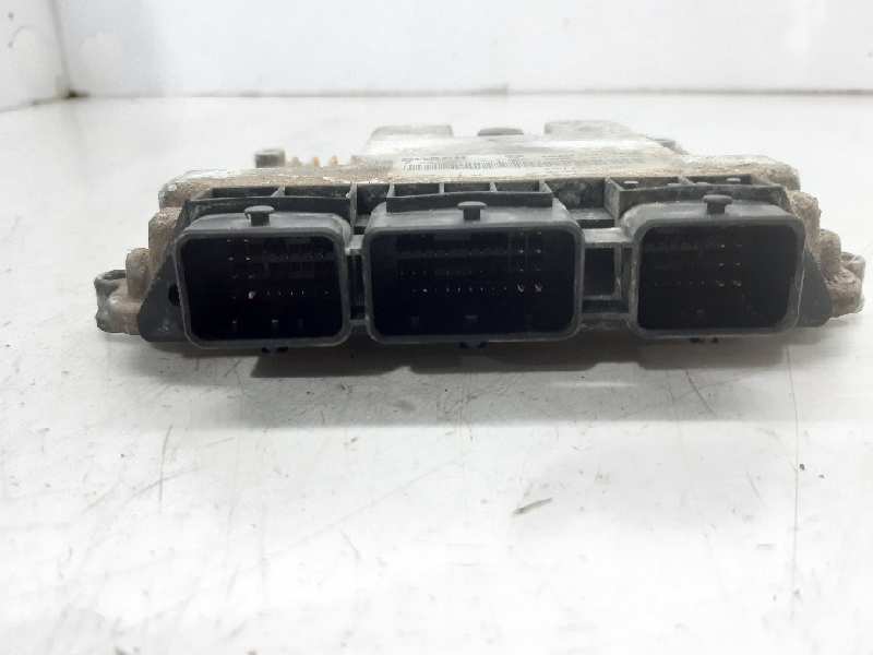 NISSAN 1 generation (2008-2017) Engine Control Unit ECU 8200311550 18564113