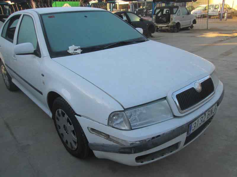 SKODA Octavia 1 generation (1996-2010) Üzemanyag-befecskendező 0432193696 20166023