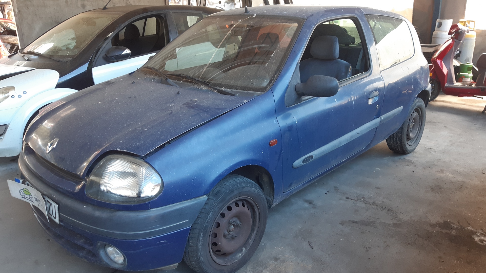 VAUXHALL Clio 2 generation (1998-2013) Замок передней левой двери 7701045304 18800086