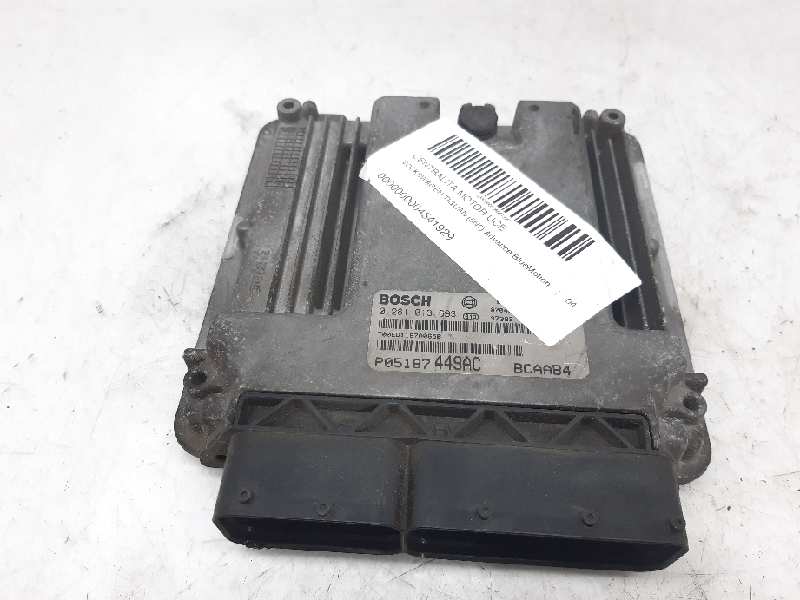 VOLKSWAGEN Tiguan 1 generation (2007-2017) Motorkontrollenhet ECU 0281013693 18373160