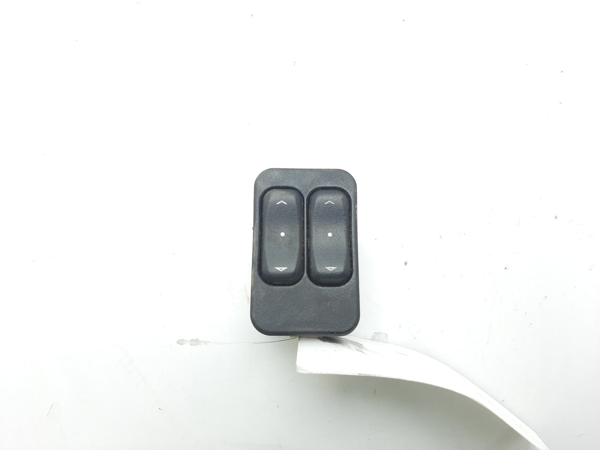 OPEL Meriva 1 generation (2002-2010) Кнопка стеклоподъемника передней левой двери 24409205 22329210