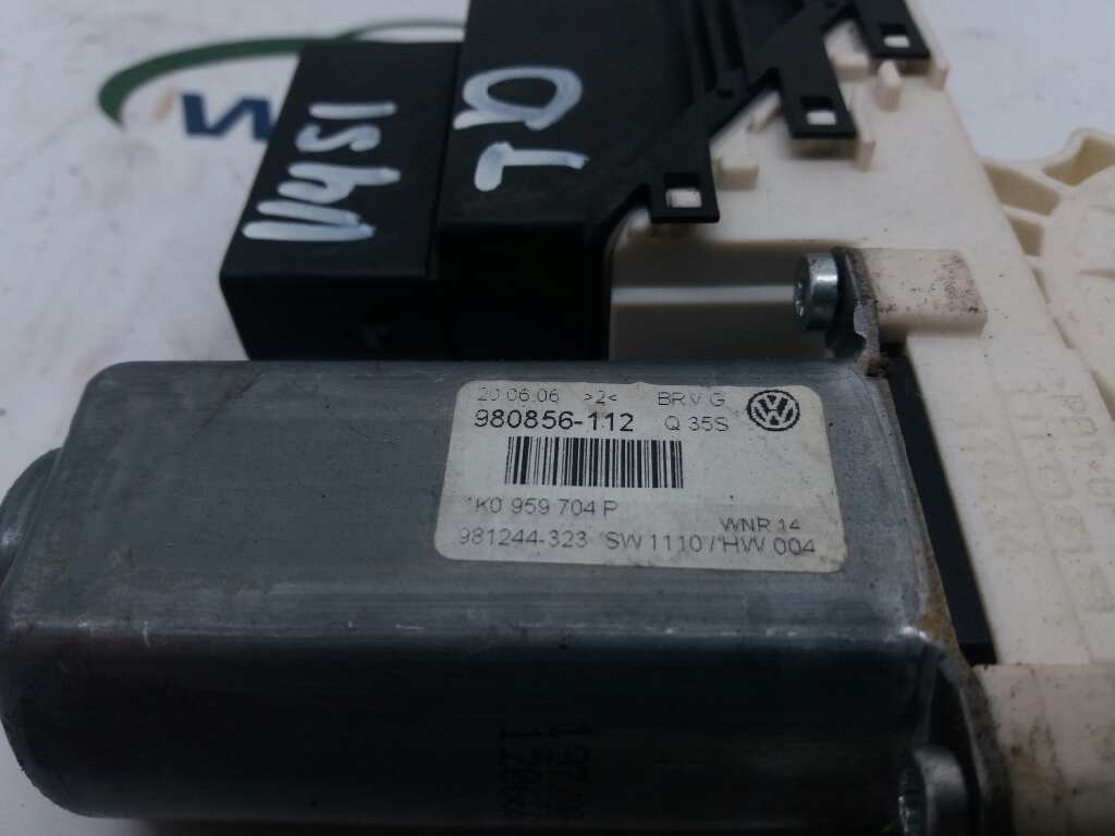 VOLKSWAGEN Passat B6 (2005-2010) Moteur de commande de vitre de porte arrière droite 1K0959704P 20170666