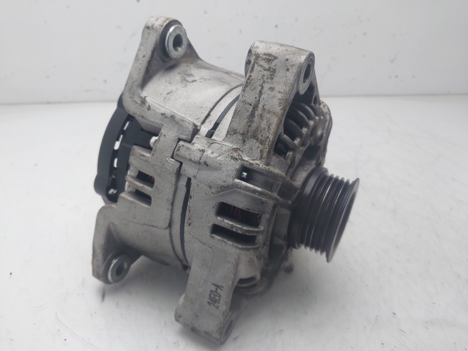Alternador Z12XE 24437120 de Opel Corsa c (x01) 2003-2009