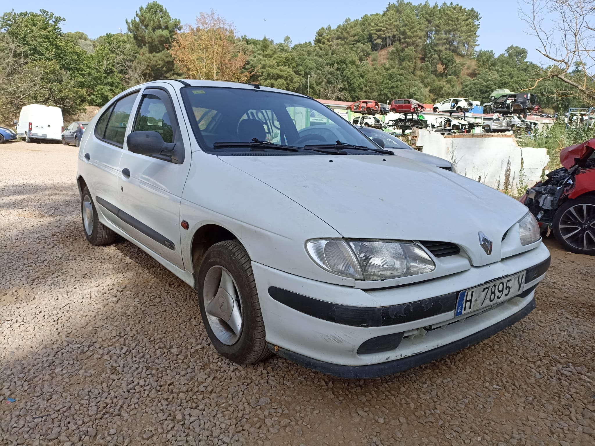 RENAULT Megane 1 generation (1995-2003) Генератор 7700857073 24034018