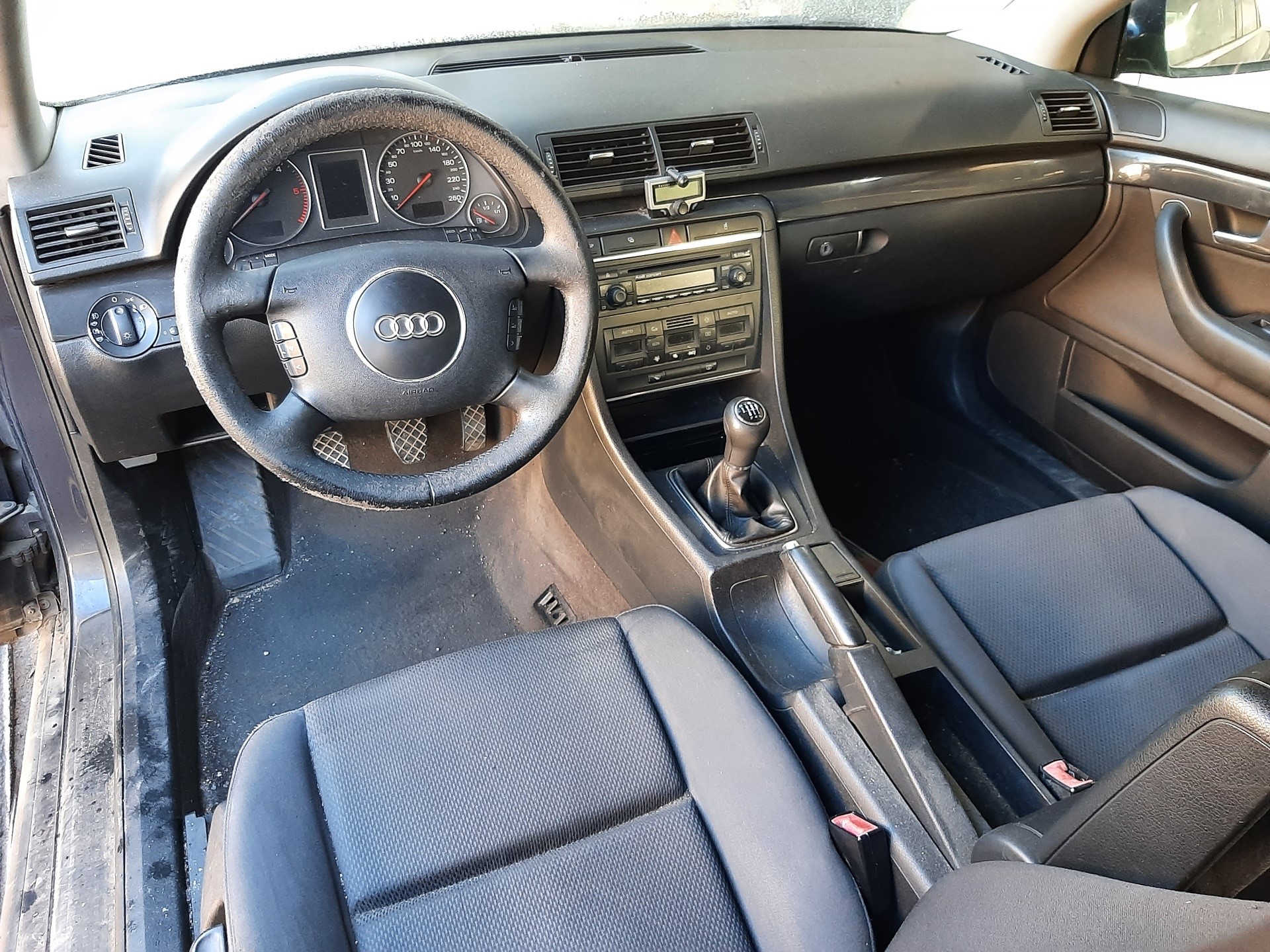 AUDI A4 B6/8E (2000-2005) Priekšējo labo durvju logu pacelšanas motorīts 8E1959802B 22556849