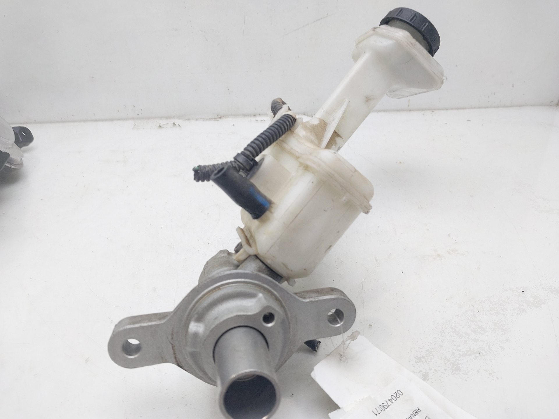 RENAULT Kadjar 1 generation (2015-2024) Brake Cylinder 0204790171 22978662