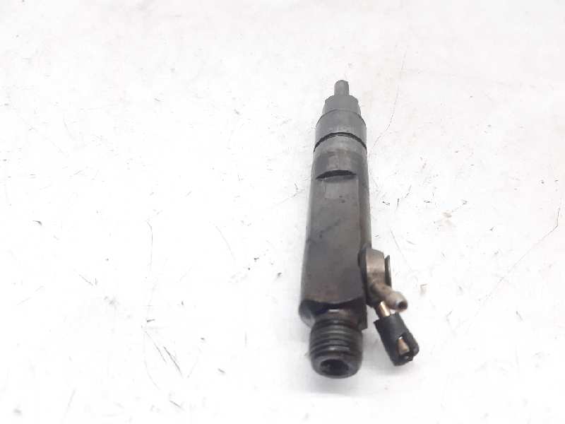 VOLVO 850 1 generation (1992-1997) Degvielas sprausla 046130201F 18612943