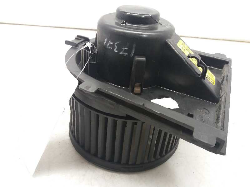 VOLKSWAGEN Bora 1 generation (1998-2005) Heater Blower Fan 1J1819021C 18374034