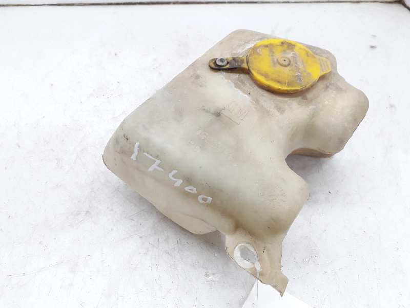 OPEL Astra F (1991-2002) Réservoir de lave-vitre 0023935 20188232