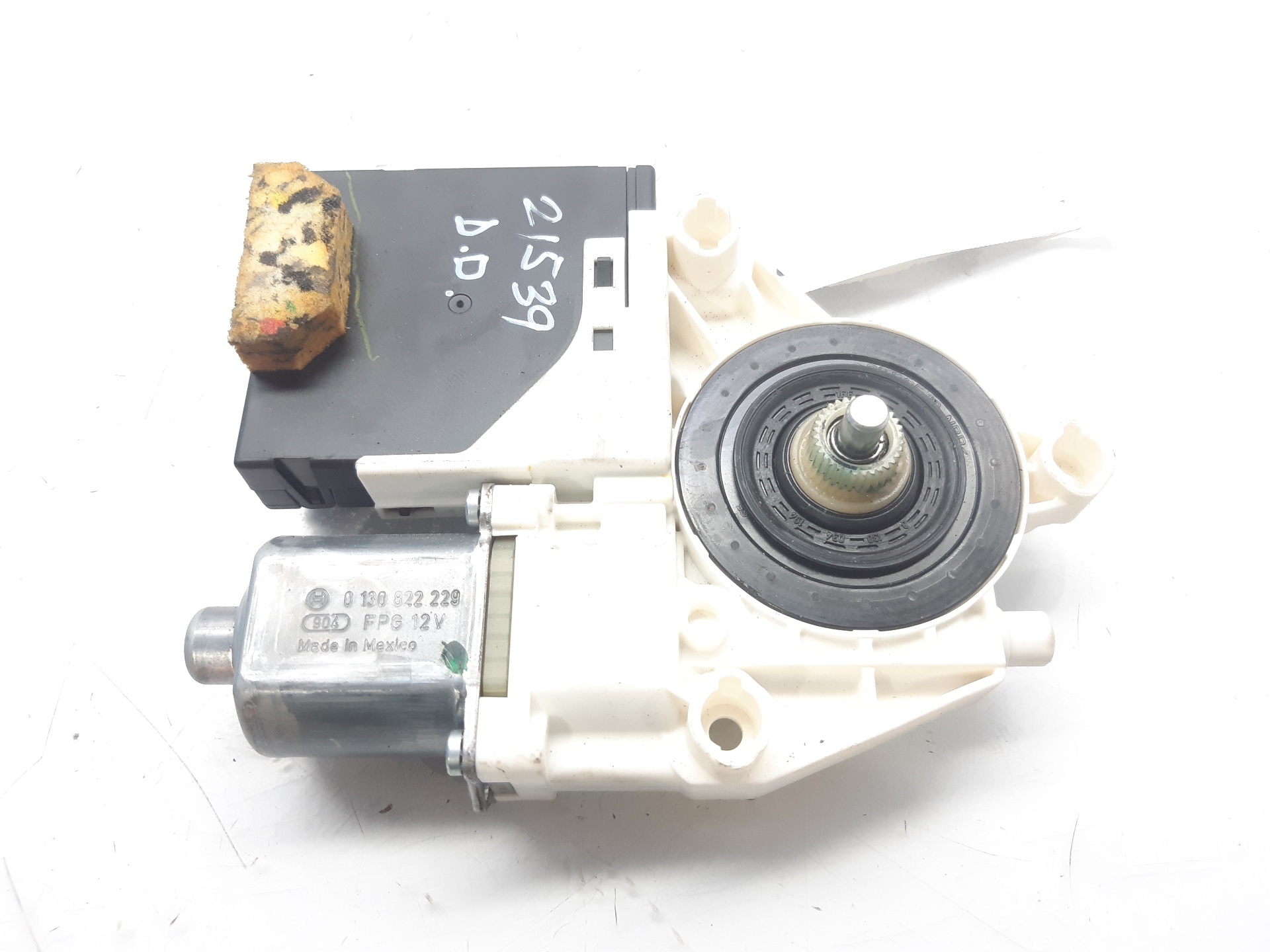 VOLKSWAGEN Jetta 6 generation (2010-2018) Front Right Door Window Control Motor 3C0959792B 18654030