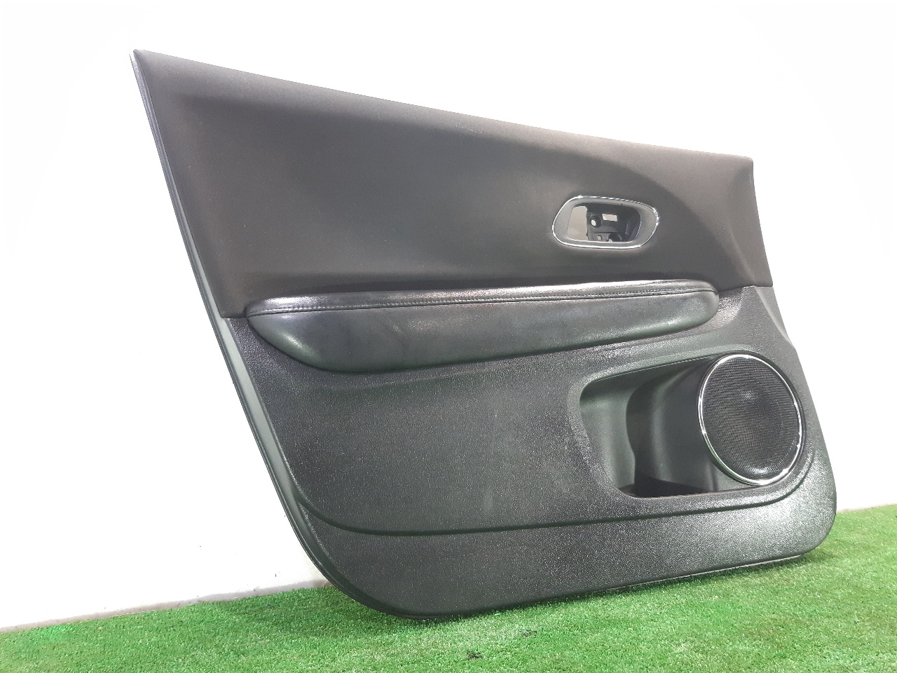 HONDA CR-V Front Left Door Panel 83551T1GE01ZA 18682735