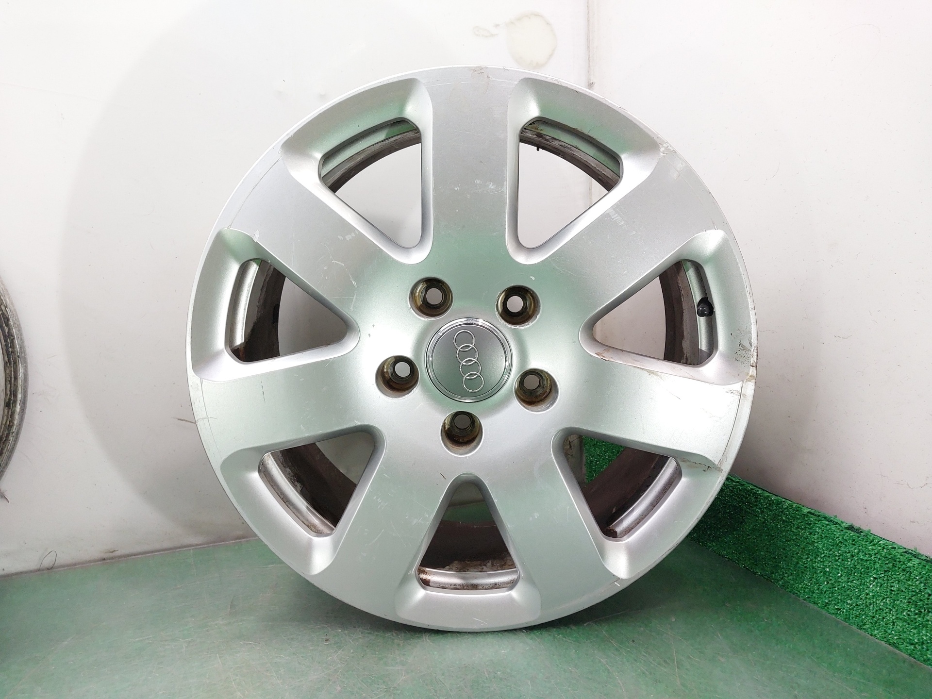 AUDI Q7 4L (2005-2015) Комплект колес R18 24549415