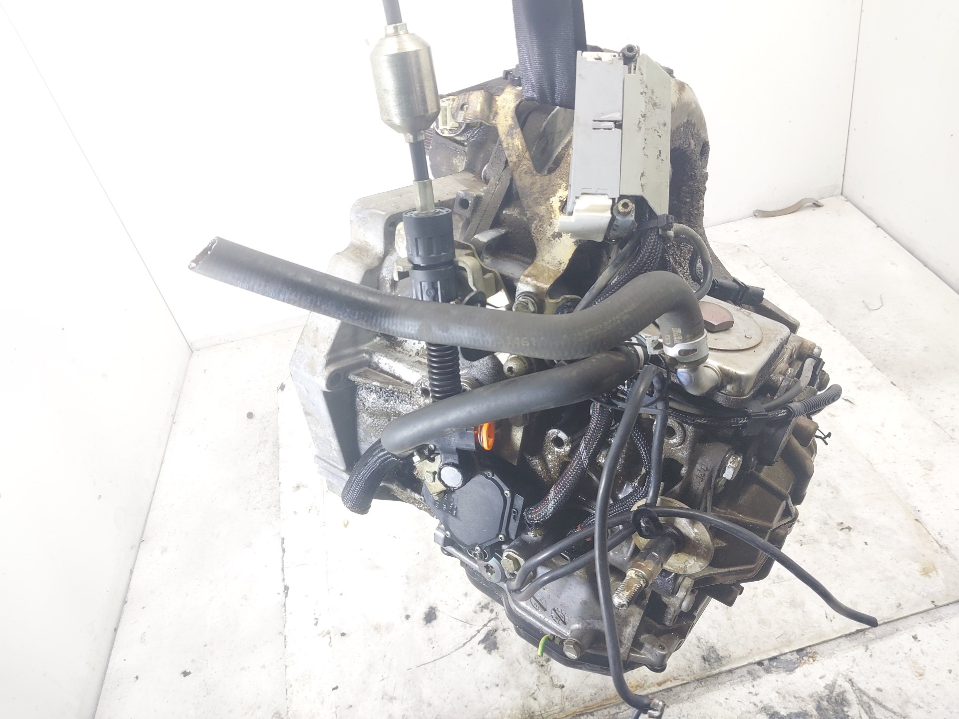 PEUGEOT 206 1 generation (1998-2009) Gearbox 20CN24,5VELOCIDADES 23717444