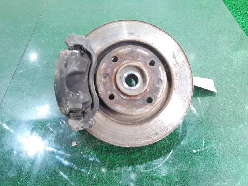 PEUGEOT Partner 2 generation (2008-2023) Front Left Wheel Hub 364654 18534926