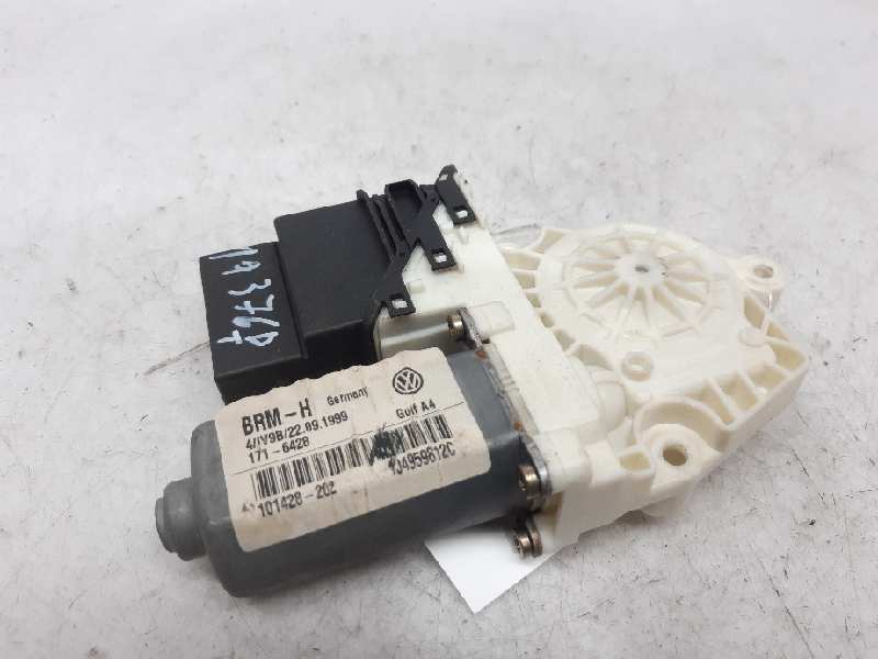 VOLKSWAGEN Bora 1 generation (1998-2005) Rear Right Door Window Control Motor 1J4959812C 18454039