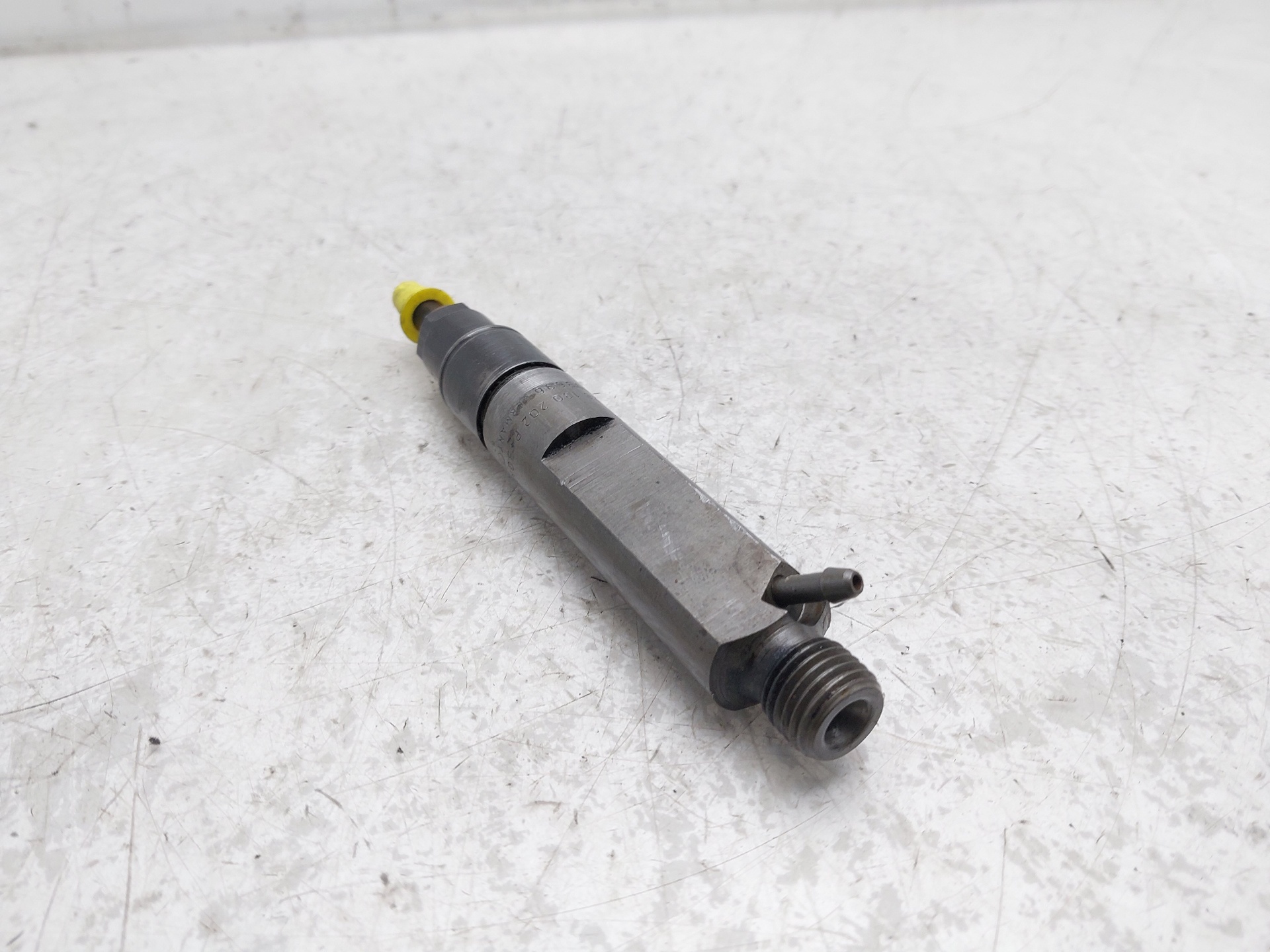 SKODA Octavia 1 generation (1996-2010) Fuel Injector 028130202P 24003028