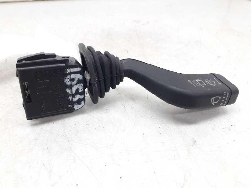 OPEL Corsa B (1993-2000) Interrupteur de manette d'essuie-glace 90243395 24124888