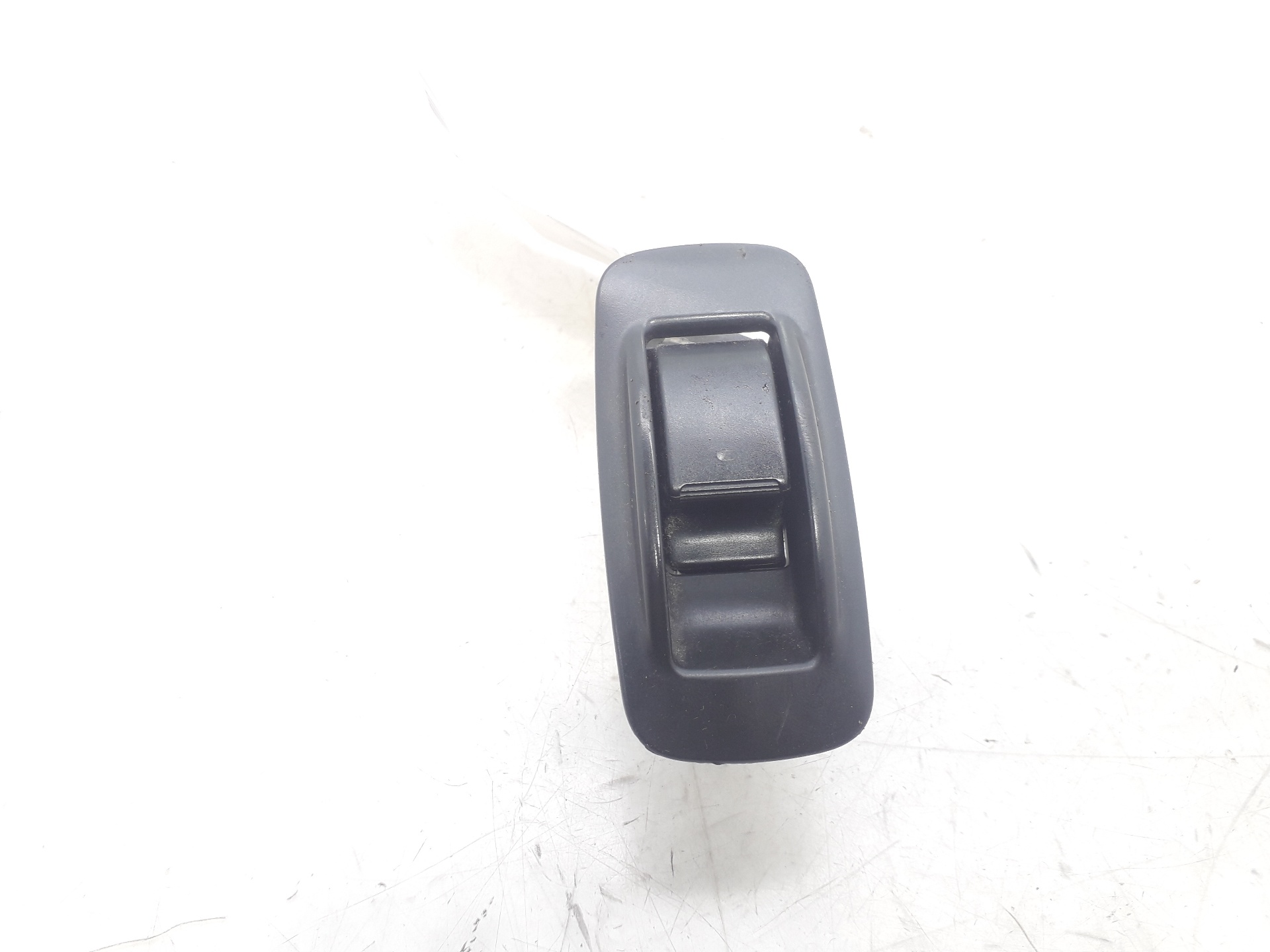 TOYOTA Corolla Verso 1 generation (2001-2009) Rear Right Door Window Control Switch 848100F010 18790557