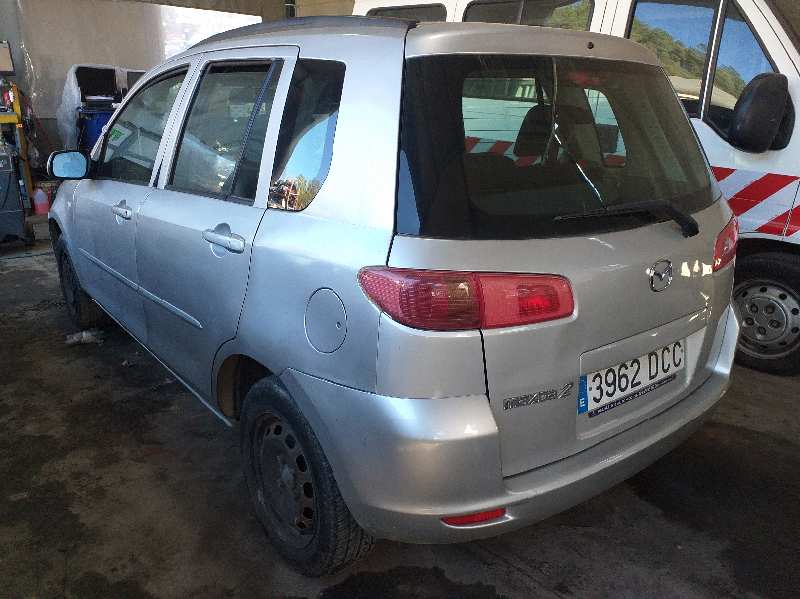 MAZDA 2 1 generation (2003-2007) Galinių kairių durų stiklo pakelėjas 3M71A045H23A 18473178