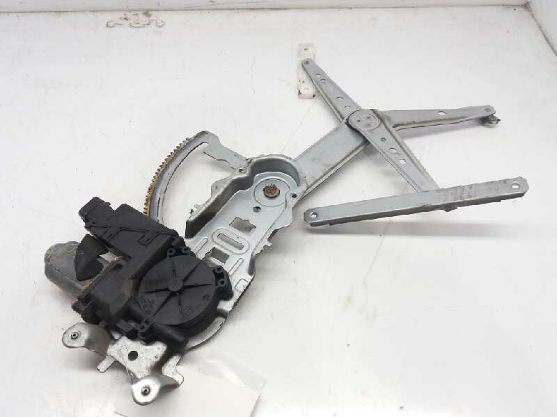 OPEL Corsa C (2000-2006) Front Left Door Window Regulator 114708 20183605