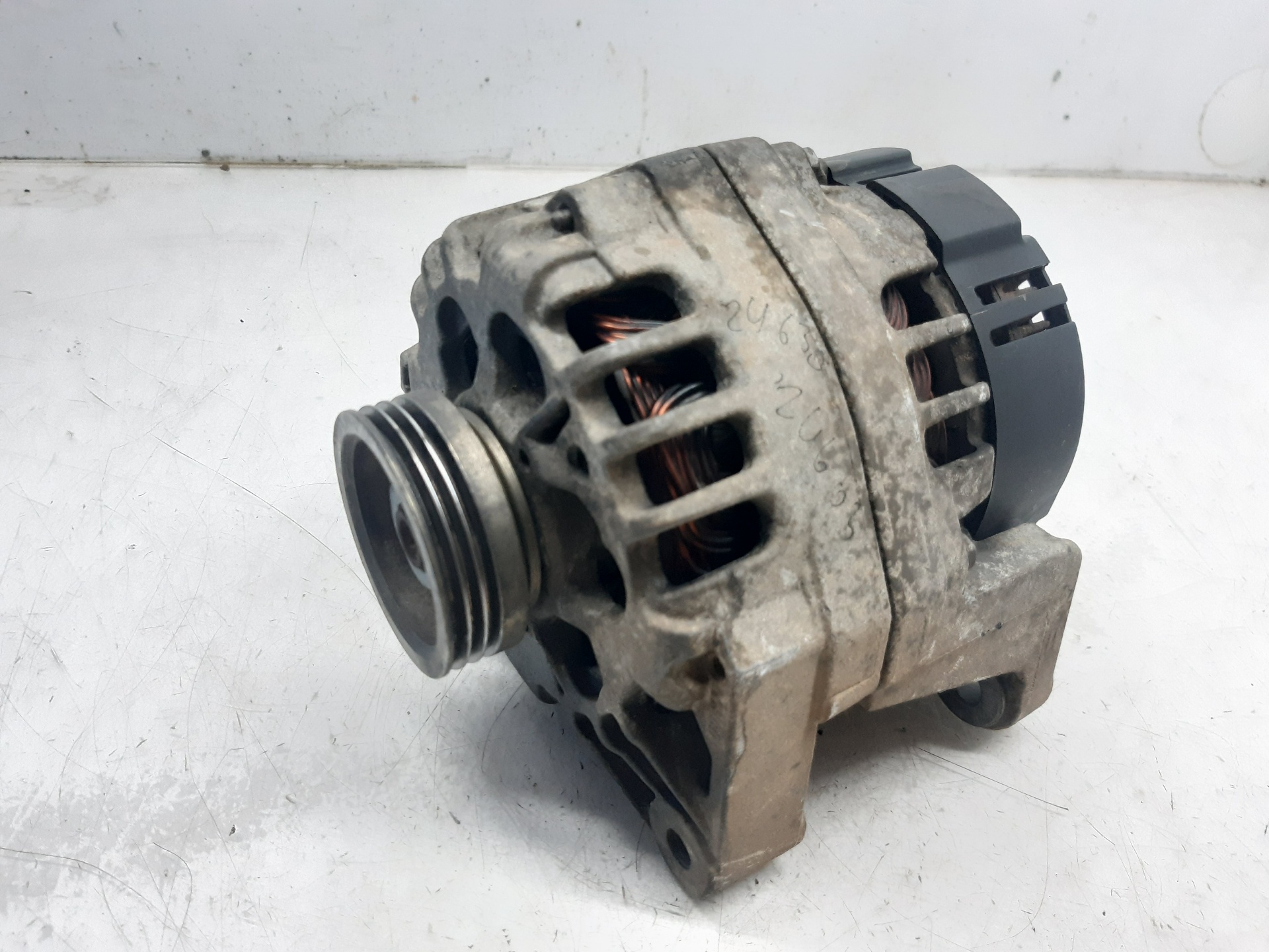 RENAULT Clio 3 generation (2005-2012) Alternator 8200064344 24930995