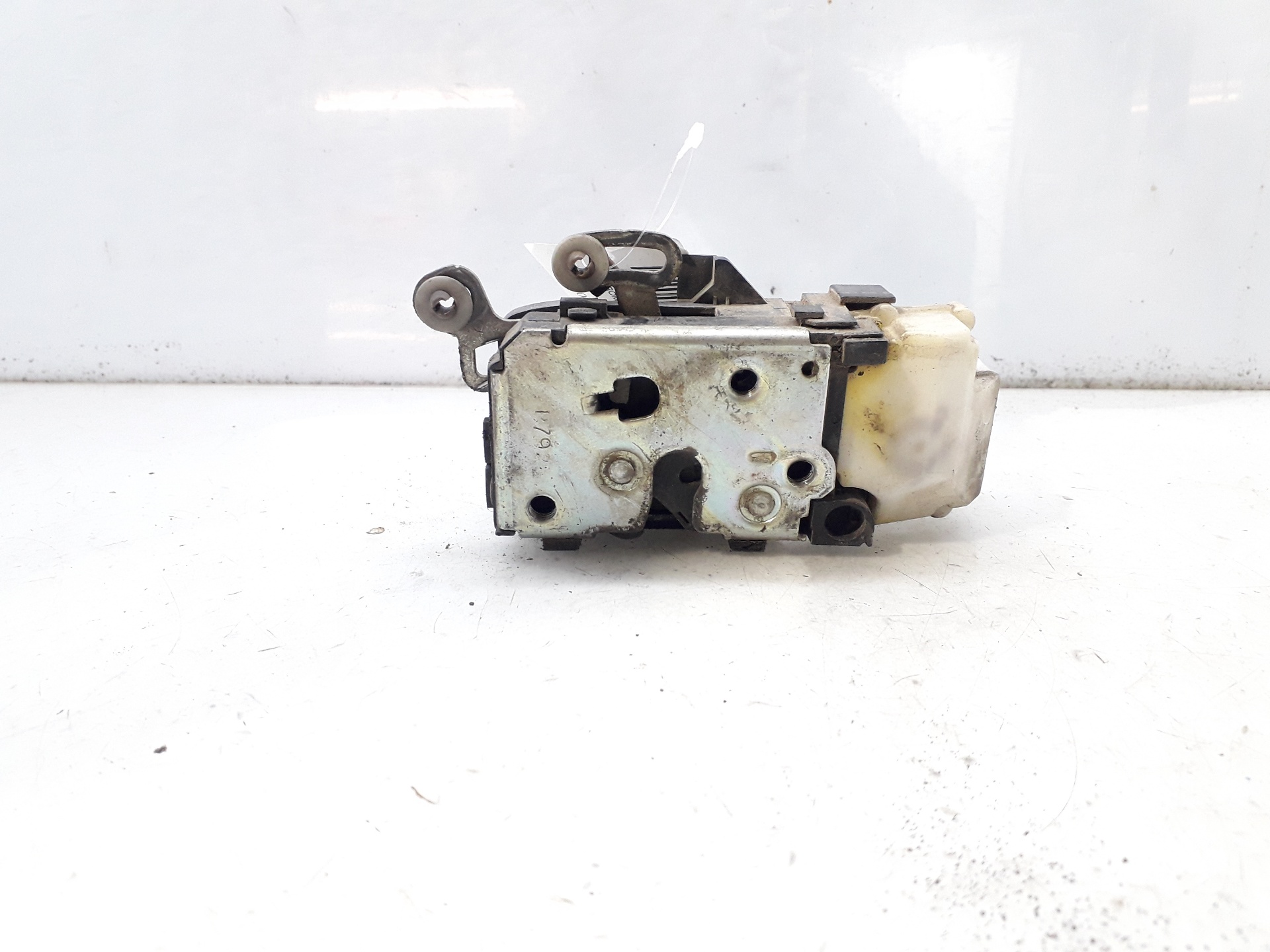 ALFA ROMEO 147 2 generation (2004-2010) Front Right Door Lock 0046800415 22298233