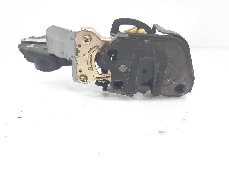 HYUNDAI Santa Fe SM (2000-2013) Rear Left Door Lock 8141026000 18520263