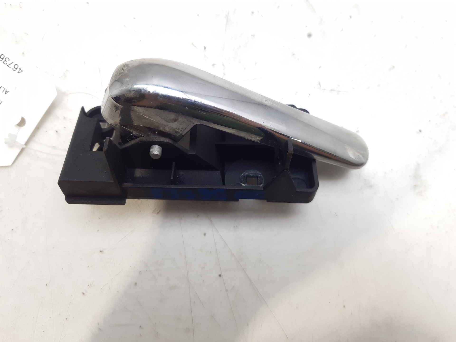 ALFA ROMEO 147 2 generation (2004-2010) Front Left Door Interior Handle Frame 46736147 23102865